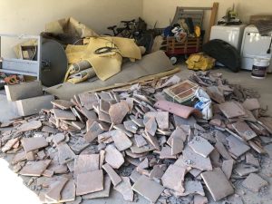 cleaning garbage disposal
